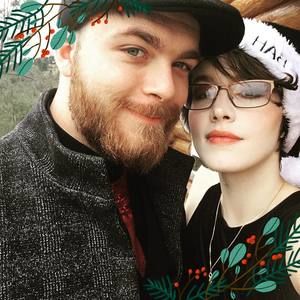 Meet your Posher, Holly